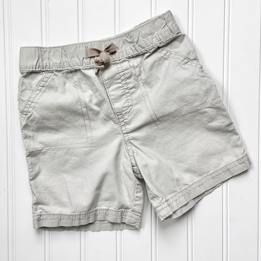 •First Impressions• casual khaki shorts